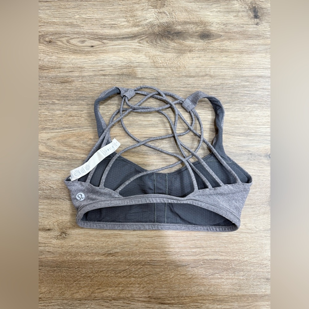 Sold!!!Lululemon Free To Be Bra (Wild) in Heathered Seal Grey Sz 2 - Picture 4 of 4